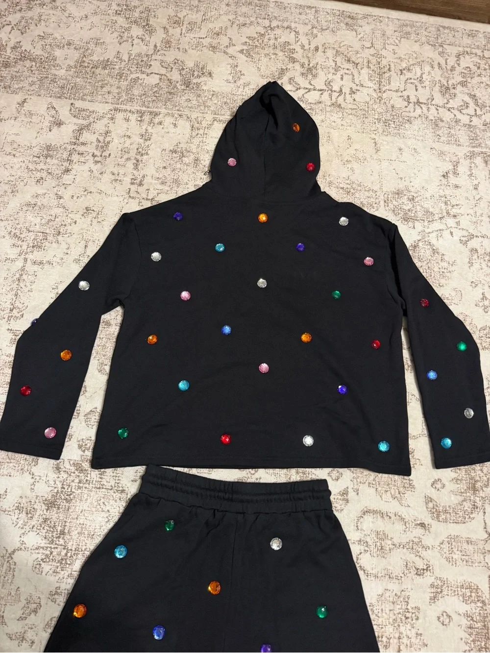 QUEEN OF SPARKLES SET Black Hoodie & Shorts with Multicolor Gems